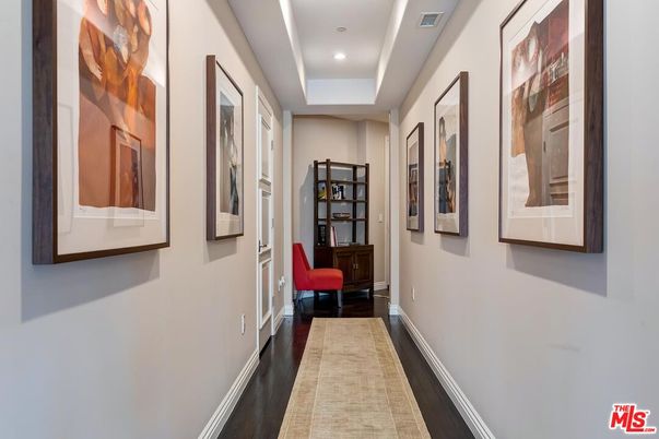 Interior, Recessed Lighting