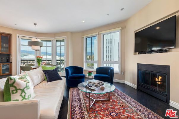 Dining room, Fireplace, Interior, Living room, Pendant Lights, Recessed Lighting, Wood Texture Flooring