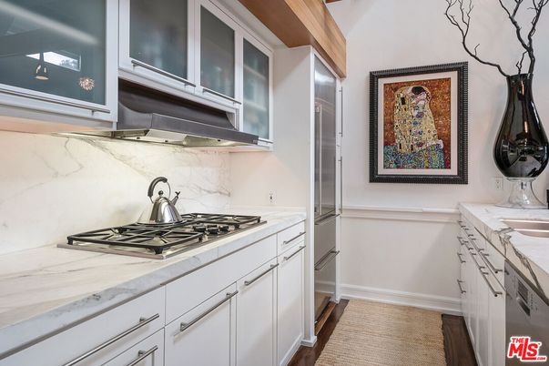 Interior, Kitchen, Marble Walls