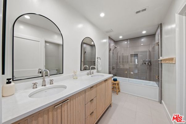 Bathroom, Dual Sink Vanities, Glass Shower, Interior, Recessed Lighting