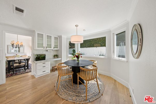 Chandelier, Dining room, Interior, Pendant Lights, Wood Texture Flooring