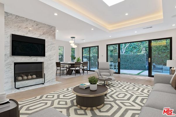 Dining room, Fireplace, Interior, Living room, Pendant Lights, Recessed Lighting, Wood Texture Flooring