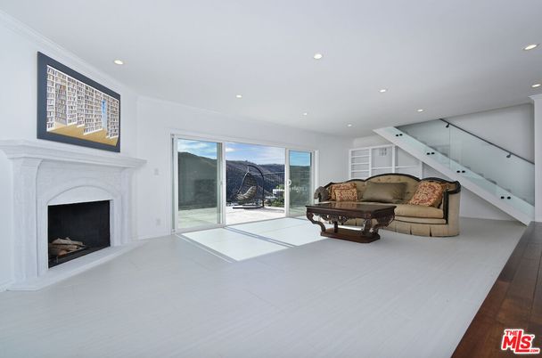 Fireplace, Interior, Recessed Lighting, Wood Texture Flooring