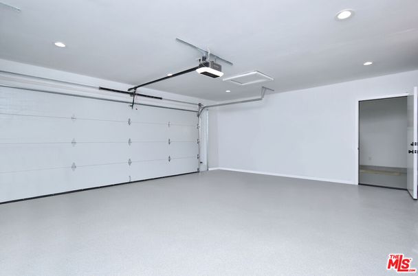 Garage, Interior, Recessed Lighting
