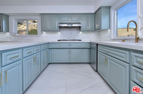 Interior, Kitchen, Marble, Stainless Steel Appliances