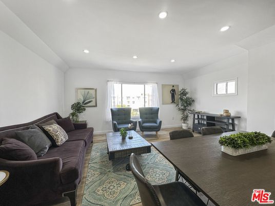 Dining room, Interior, Living room, Recessed Lighting, Wood Texture Flooring