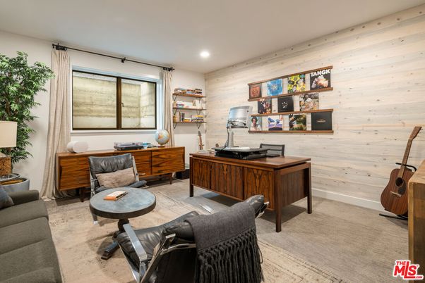 Home Office, Interior, Recessed Lighting, Wooden Walls