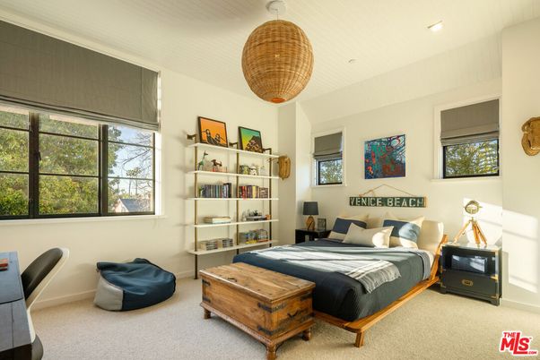 Bedroom, Interior, Pendant Lights, Recessed Lighting