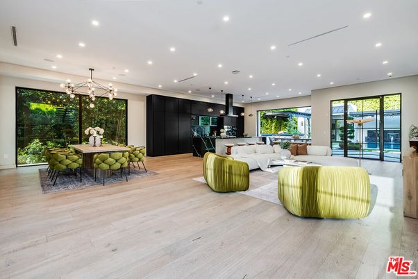 Dining room, Interior, Kitchen, Living room, Pendant Lights, Recessed Lighting, Wood Texture Flooring