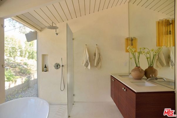 Bathroom, Dual Sink Vanities, Free Standing Baths, Interior