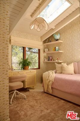 Bedroom, Home Office, Interior, Pendant Lights