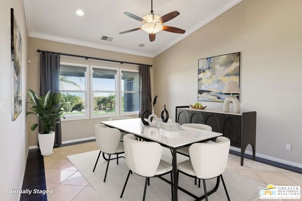 Dining room, Interior, Recessed Lighting