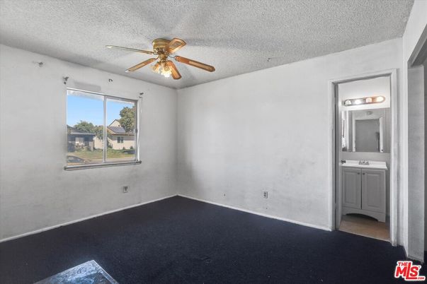 Bathroom, Empty room, Interior