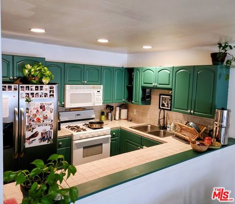 Interior, Kitchen, Recessed Lighting, Tile Countertops
