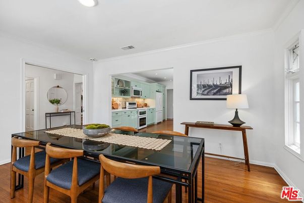 Dining room, Interior, Kitchen, Recessed Lighting, Stainless Steel Appliances, Wood Texture Flooring