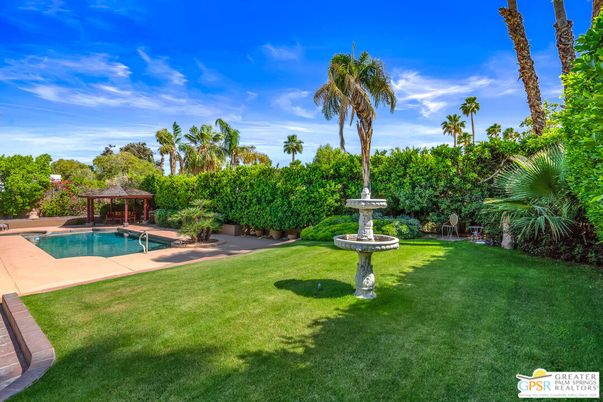 Backyard, Exterior, Pool