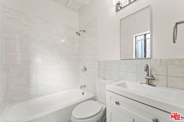 Bathroom, Interior, Marble Walls