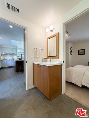 Bathroom, Bedroom, Interior, Recessed Lighting, Water