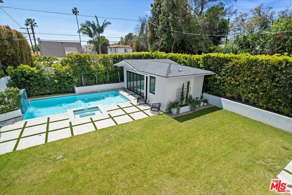 Backyard, Exterior, Pool