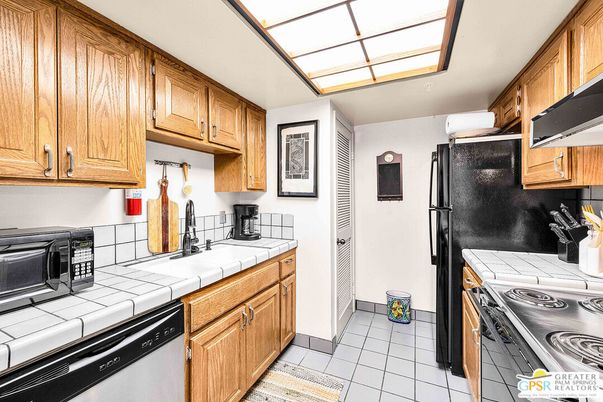 Interior, Kitchen, Tile Countertops