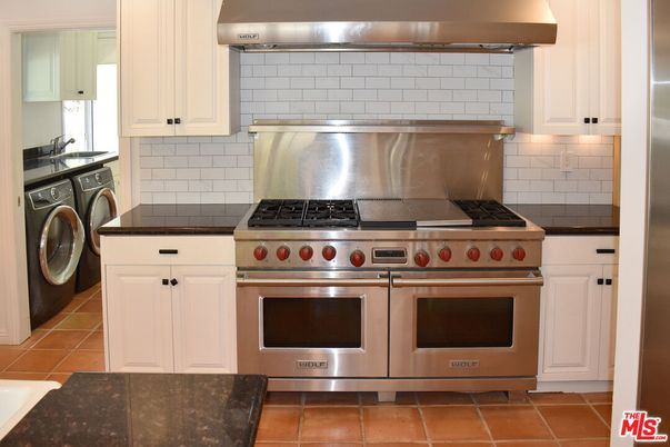 Interior, Kitchen, Stainless Steel Appliances, Washer