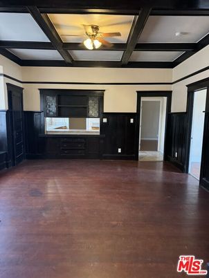 Empty room, Interior, Wooden Beams, Wood Texture Flooring