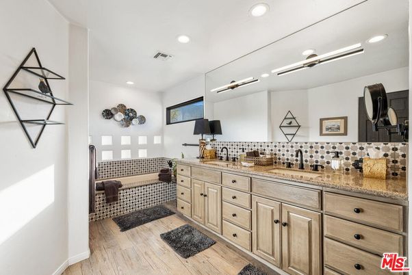 Bathroom, Dual Sink Vanities, Interior, Recessed Lighting, Wood Texture Flooring