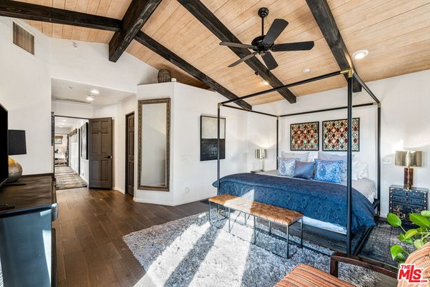 Bedroom, Interior, Recessed Lighting, Wooden Beams, Wooden Ceilings, Wood Texture Flooring