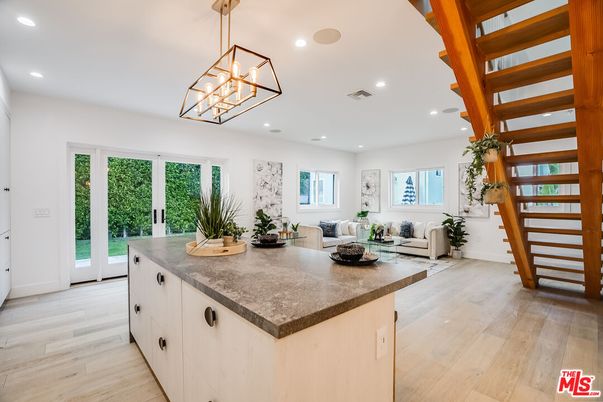Interior, Kitchen, Living room, Pendant Lights, Recessed Lighting, Wooden Beams, Wood Texture Flooring