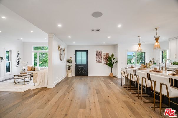 Interior, Kitchen, Pendant Lights, Recessed Lighting, Wood Texture Flooring