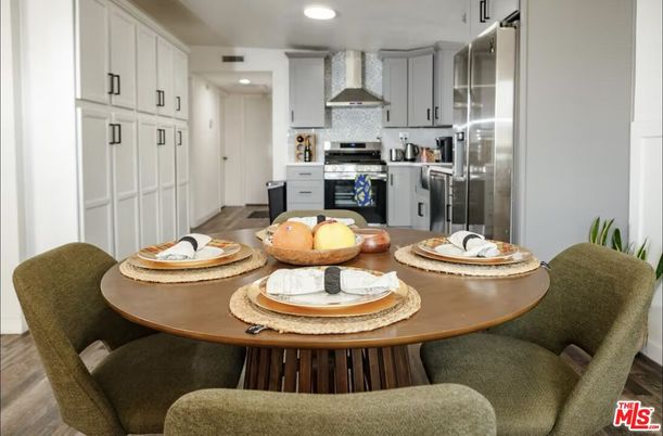 Dining room, Interior, Kitchen, Recessed Lighting, Stainless Steel Appliances, Wood Texture Flooring
