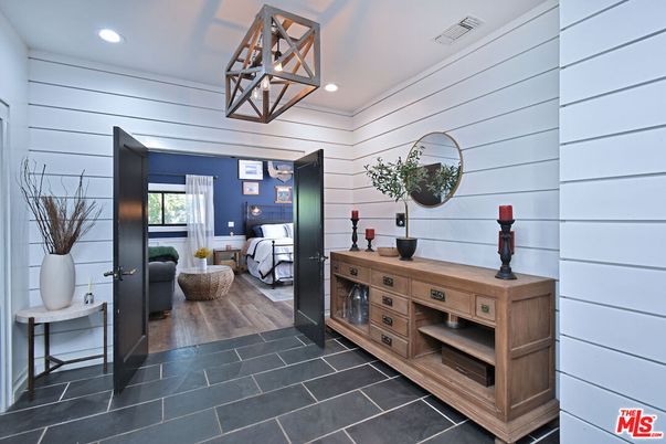 Bedroom, Interior, Pendant Lights, Recessed Lighting, Wood Texture Flooring