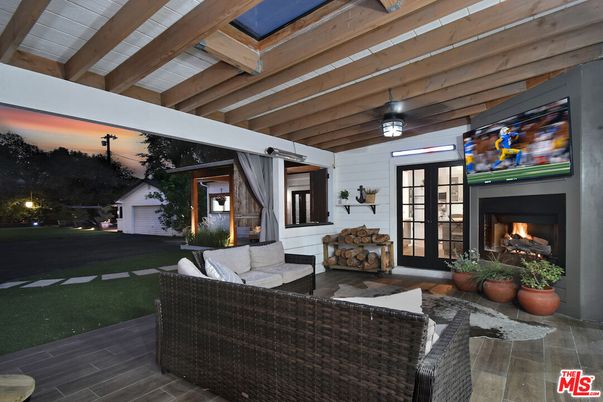 Backyard, Exterior, Fireplace