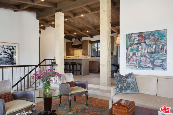 Interior, Kitchen, Pendant Lights, Recessed Lighting, Wooden Beams, Wooden Ceilings