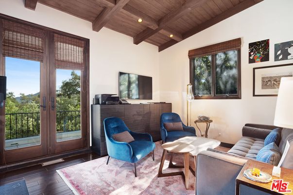 Interior, Living room, Recessed Lighting, Wooden Beams, Wooden Ceilings, Wood Texture Flooring
