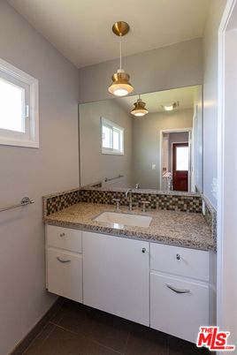 Bathroom, Interior, Pendant Lights
