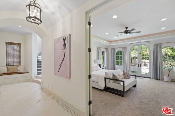 Bedroom, Interior, Pendant Lights, Recessed Lighting