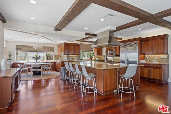 Dining room, Interior, Kitchen, Pendant Lights, Recessed Lighting, Stainless Steel Appliances, Wooden Beams, Wood Texture Flooring