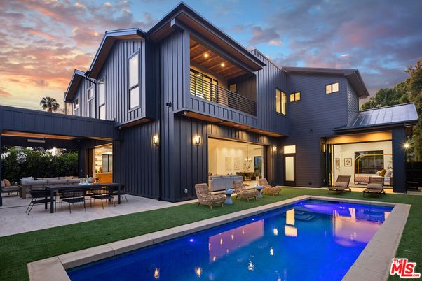 Exterior, Pool, Solar Panels