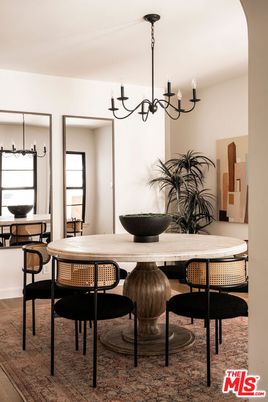 Chandelier, Dining room, Interior