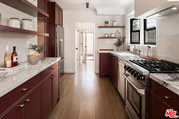 Interior, Kitchen, Stainless Steel Appliances, Wood Texture Flooring