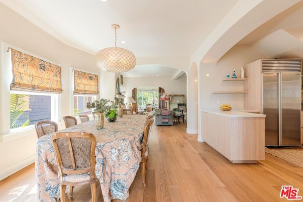 Dining room, Interior, Kitchen, Living room, Pendant Lights, Recessed Lighting, Stainless Steel Appliances, Wood Texture Flooring