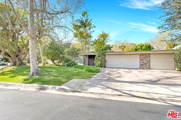 Attached, Backyard, Detached Garage, Exterior, Facade, Ranch