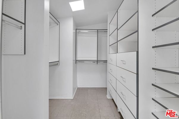 Interior, Recessed Lighting, Walk-in Closets