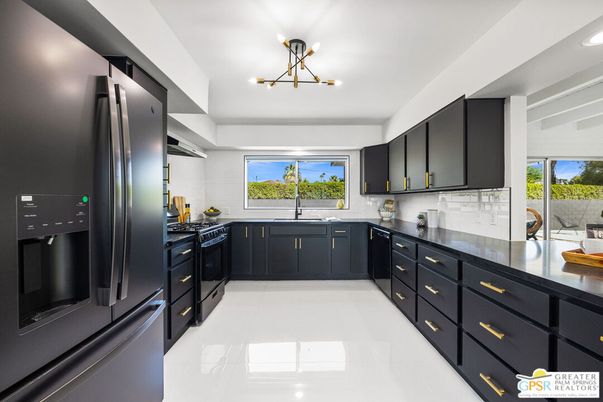 Interior, Kitchen, Pendant Lights