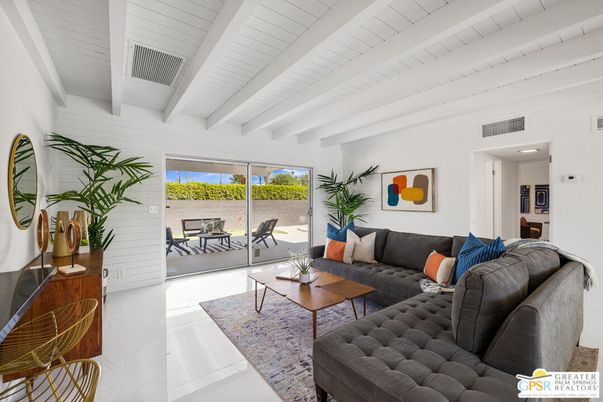 Fireplace, Interior, Living room