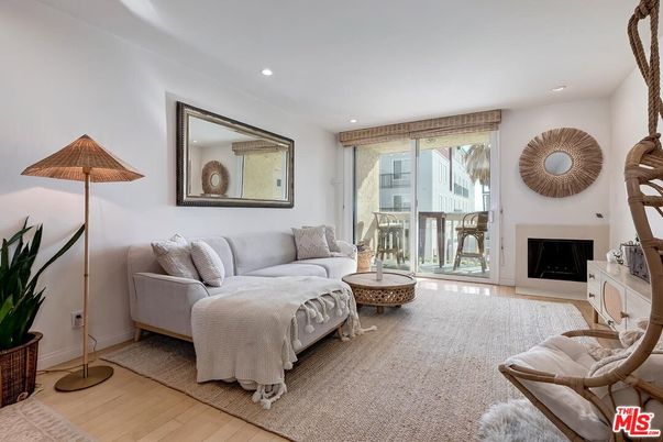 Bedroom, Fireplace, Interior, Living room, Recessed Lighting, Wood Texture Flooring