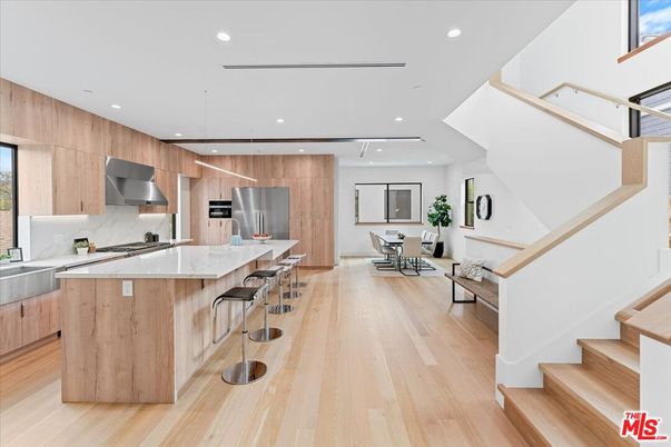 Dining room, Interior, Kitchen, Recessed Lighting, Stainless Steel Appliances, Wood Texture Flooring