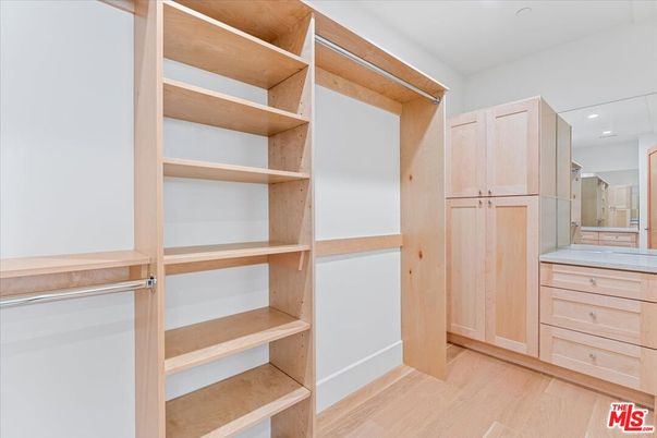 Interior, Recessed Lighting, Walk-in Closets, Wood Texture Flooring