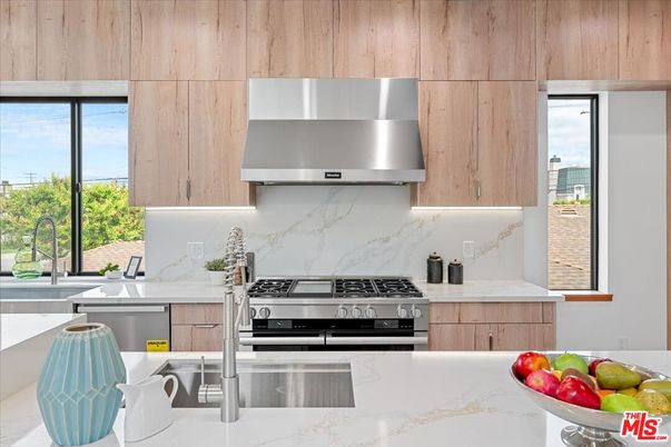 Interior, Kitchen, Marble Walls, Stainless Steel Appliances